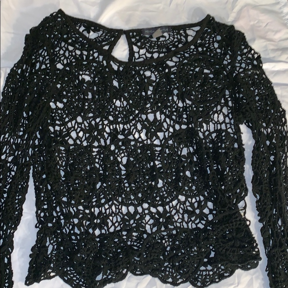 Long sleeve, lace